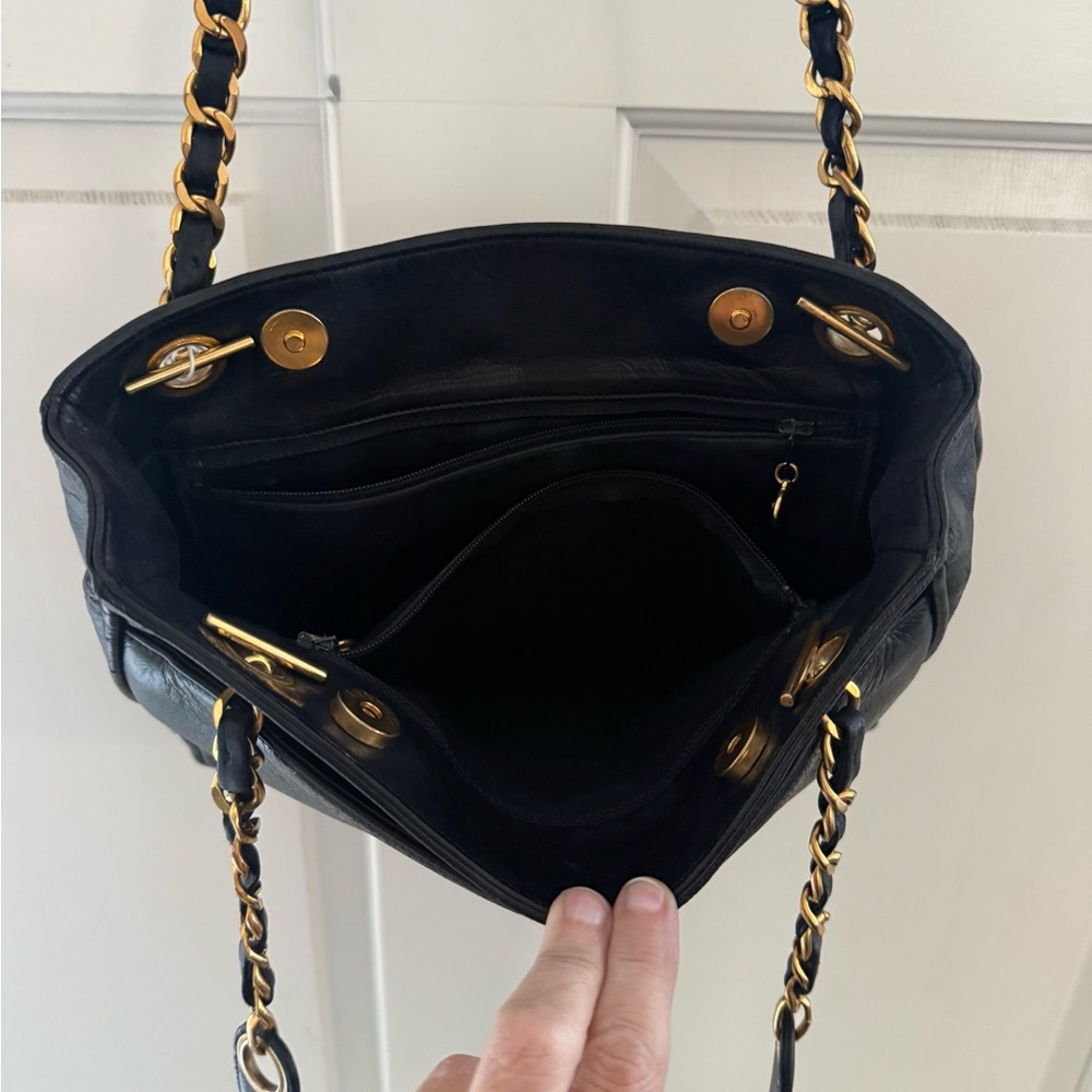 CHANEL Vintage Coco Mark Chain Shoulder Tote -Black Leather Gold Hardware w/CoA - Picture 8 of 15